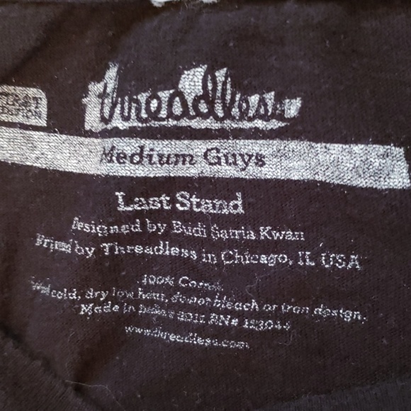 Threadless - Last Stand Killing Zombies guys Medium Black Tee - Picture 7 of 10